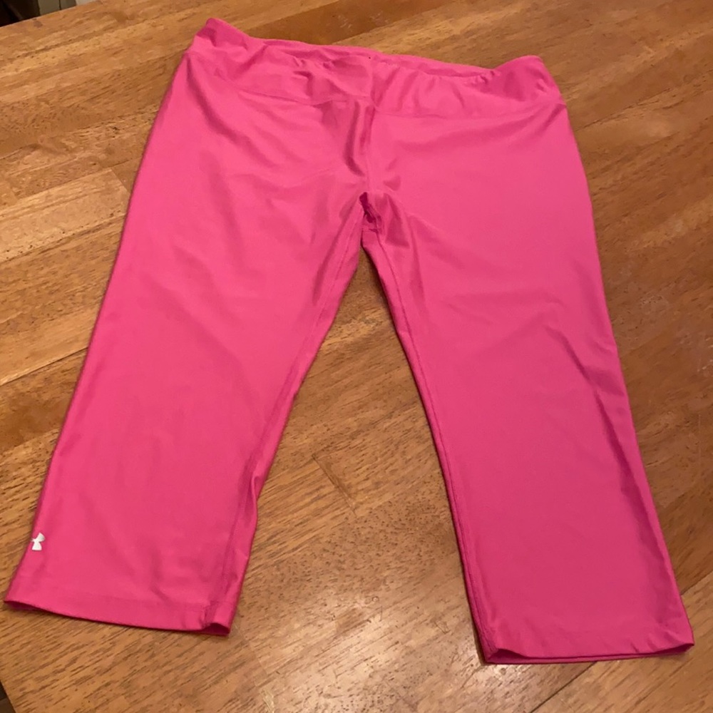 Under Armour pink Capri workout spandex pants XL